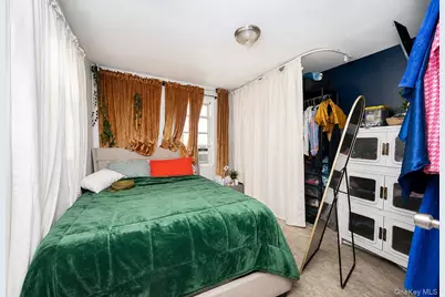 15813 Linden Boulevard, Jamaica, NY 11434 - Photo 8