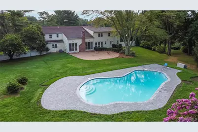 34 Lisa Court, Syosset, NY 11791 - Photo 10