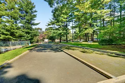 8 Bon Aire Circle #104, Suffern, NY 10901 - Photo 38