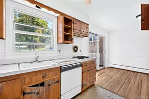 8 Bon Aire Cir, Suffern, NY 10901 - Photo 12