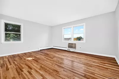 8 Bon Aire Circle #104, Suffern, NY 10901 - Photo 18