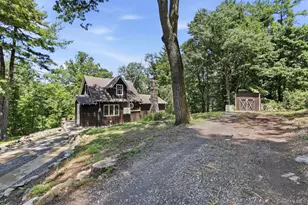 27 Rumsey Rd, Greenwood Lake, NY 10925 - Photo 2