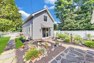 1116 Montauk Hwy, Oakdale, NY 11769 - Photo 36