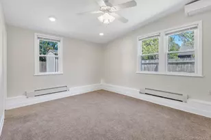 5 Eckert St, Huntington Station, NY 11746 - Photo 10