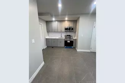 2524 Tenbroeck Avenue, Bronx, NY 10469 - Photo 10