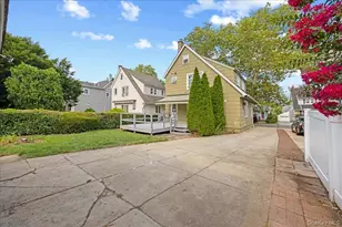 96 Capitol Ave, Williston Park, NY 11596 - Photo 32