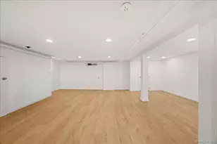 96 Capitol Ave, Williston Park, NY 11596 - Photo 26