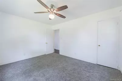 225-35 88 Avenue #42-9, Queens Village, NY 11427 - Photo 10