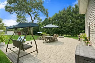 4 Acorn St, Ronkonkoma, NY 11779 - Photo 28