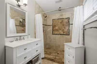 4 Acorn Street, Ronkonkoma, NY 11779 - Photo 24