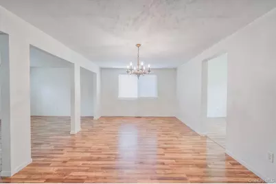 41 Apple Tree Drive, Hauppauge, NY 11788 - Photo 12