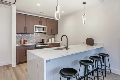 70 Memorial Plaza #211, Pleasantville, NY 10570 - Photo 6