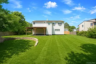 104 Utica St, Bay Shore, NY 11706 - Photo 4