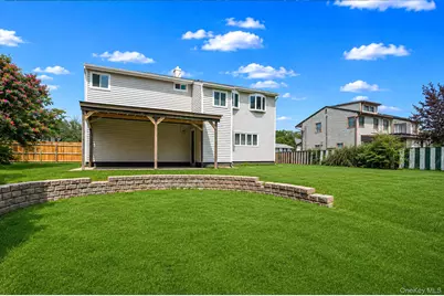 104 Utica Street, Bay Shore, NY 11706 - Photo 34
