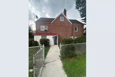 137 Woodlawn Avenue, Yonkers, NY 10704 - Photo 1