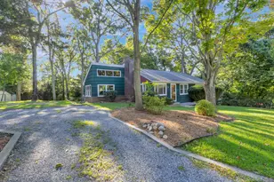 69 Herod Point Rd, Wading River, NY 11792 - Photo 4