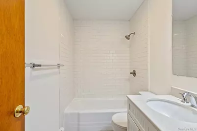 69 Herod Point Road, Wading River, NY 11792 - Photo 20