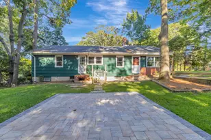 69 Herod Point Rd, Wading River, NY 11792 - Photo 28