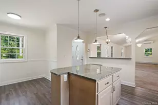 24 Inwood Pl, Patterson, NY 12563 - Photo 8