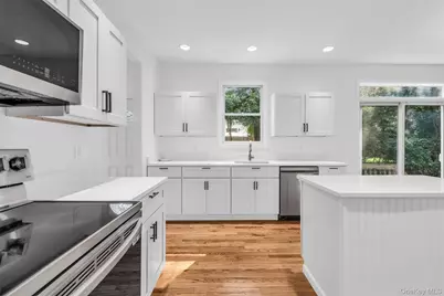 1871 Edwards Avenue, Calverton, NY 11933 - Photo 26