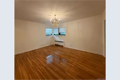 21741 Stewart Road, Oakland Gardens, NY 11364 - Photo 4