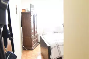 3236 Radio Dr, Bronx, NY 10465 - Photo 10