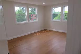 16 Sunshine Ln, Amityville, NY 11701 - Photo 20