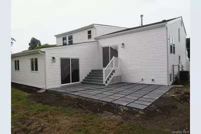 16 Sunshine Lane, Amityville, NY 11701 - Photo 34