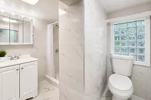 33 Juniper Rd, Port Washington, NY 11050 - Photo 22