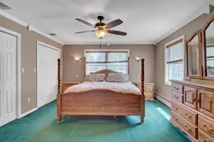 18 Aster Ave, Holtsville, NY 11742 - Photo 22