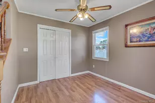 18 Aster Ave, Holtsville, NY 11742 - Photo 10