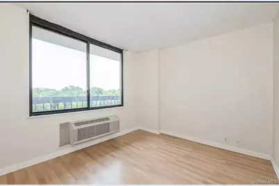 15038 Union Turnpike #8F, Kew Gardens, NY 11367 - Photo 12