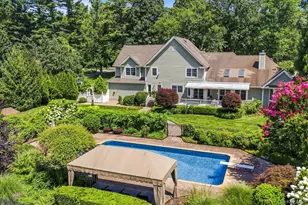 3 Spring Bay Ln, Lloyd Harbor, NY 11743 - Photo 32