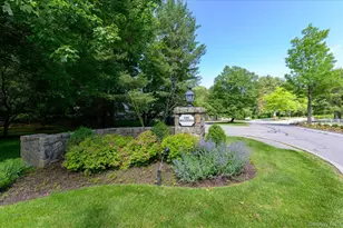 46 Winterberry Cir, Lewisboro, NY 10518 - Photo 24