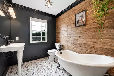 6 New York Avenue, Stony Brook, NY 11790 - Photo 26