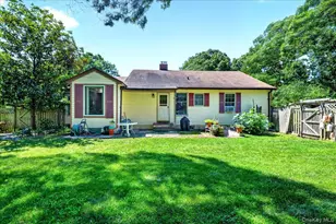 35 Biltmore Dr, Mastic Beach, NY 11951 - Photo 20