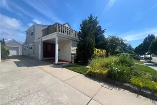 541 E Park Ave, Long Beach, NY 11561 - Photo 2