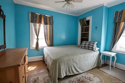 18246 90th Avenue, Hollis, NY 11423 - Photo 24