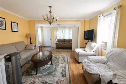 18246 90th Avenue, Hollis, NY 11423 - Photo 6