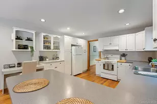 470 Pond Path, East Setauket, NY 11733 - Photo 12