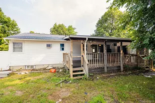 36 Schenk Dr, Shirley, NY 11967 - Photo 16