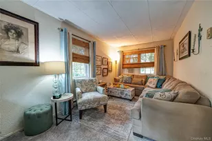 3994 Park Ave, Seaford, NY 11783 - Photo 12