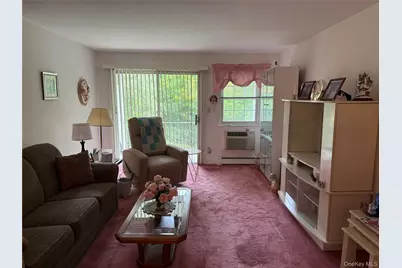 1840 Crompond Road #3B4, Peekskill, NY 10566 - Photo 8