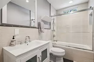 176 Willis Ct, Wantagh, NY 11793 - Photo 12