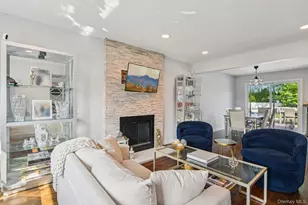 176 Willis Ct, Wantagh, NY 11793 - Photo 6