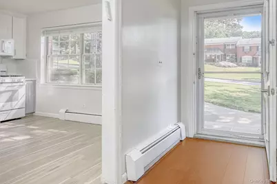 4 Salem Court, Suffern, NY 10901 - Photo 4