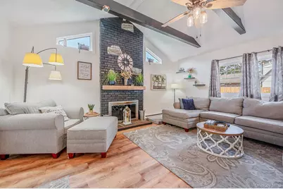 40 Elm Avenue, Flanders, NY 11901 - Photo 6