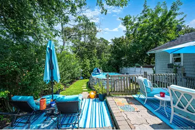 40 Elm Avenue, Flanders, NY 11901 - Photo 32