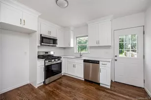 239 Ocean Ave, Brentwood, NY 11717 - Photo 6