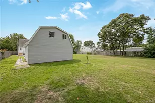 239 Ocean Ave, Brentwood, NY 11717 - Photo 26